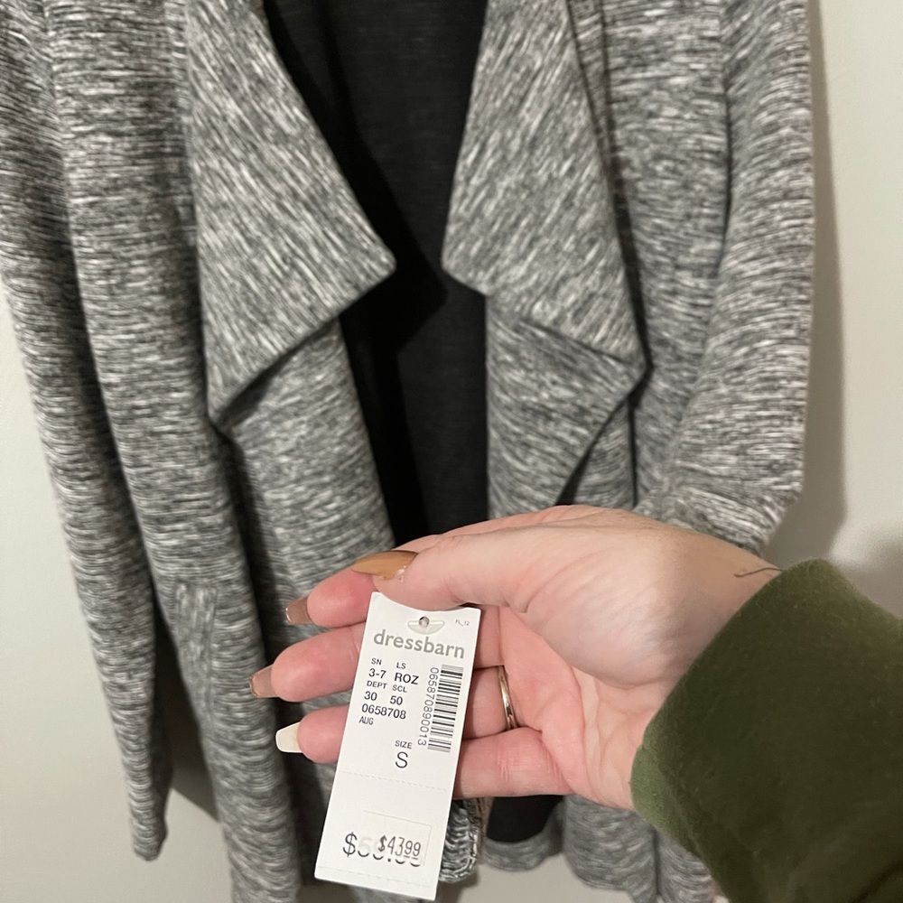 Blazer - Picture 2 of 2